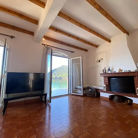 Beach House Above The Sea W Breathtaking View Ferienhaus Tolón