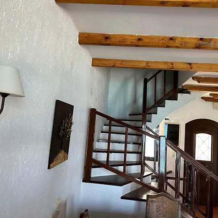 Vakantiehuis Beach House Above The Sea W Breathtaking View *