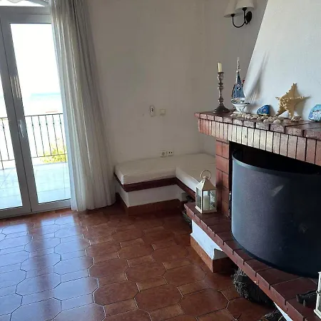 Beach House Above The Sea W Breathtaking View Dom wakacyjny